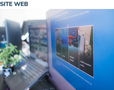 NerdM-services-site-MOBILE-site-web